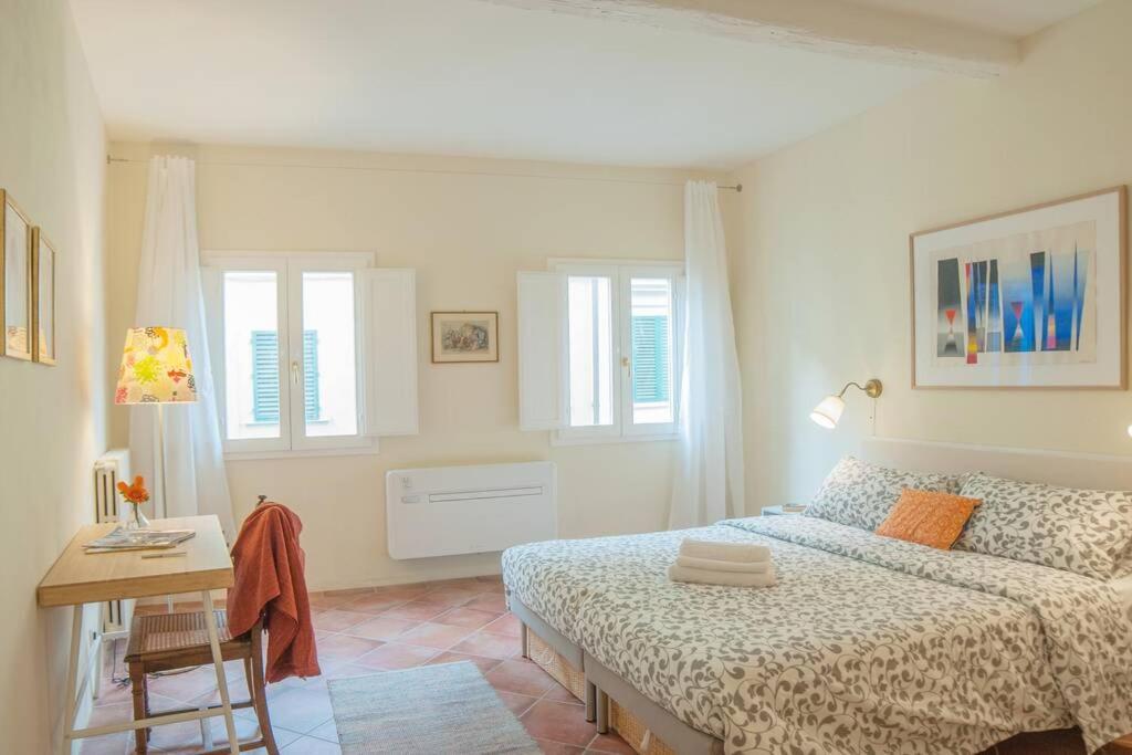 Cozy Macci Flat 4 People Near Santa Croce Square Leilighet Firenze Eksteriør bilde