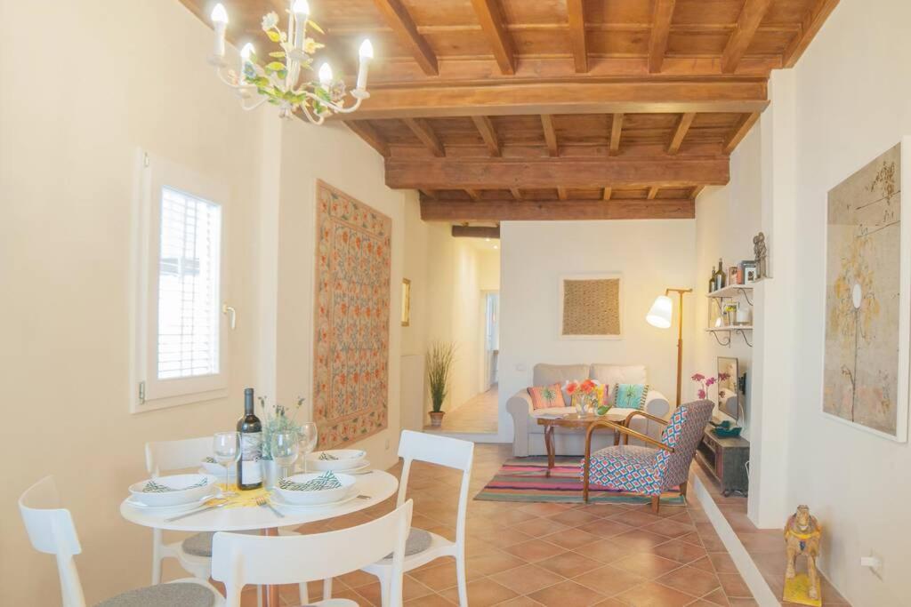 Cozy Macci Flat 4 People Near Santa Croce Square Leilighet Firenze Eksteriør bilde